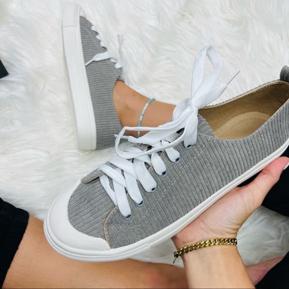 Grey ribbed sneaker - Picture 6 of 7